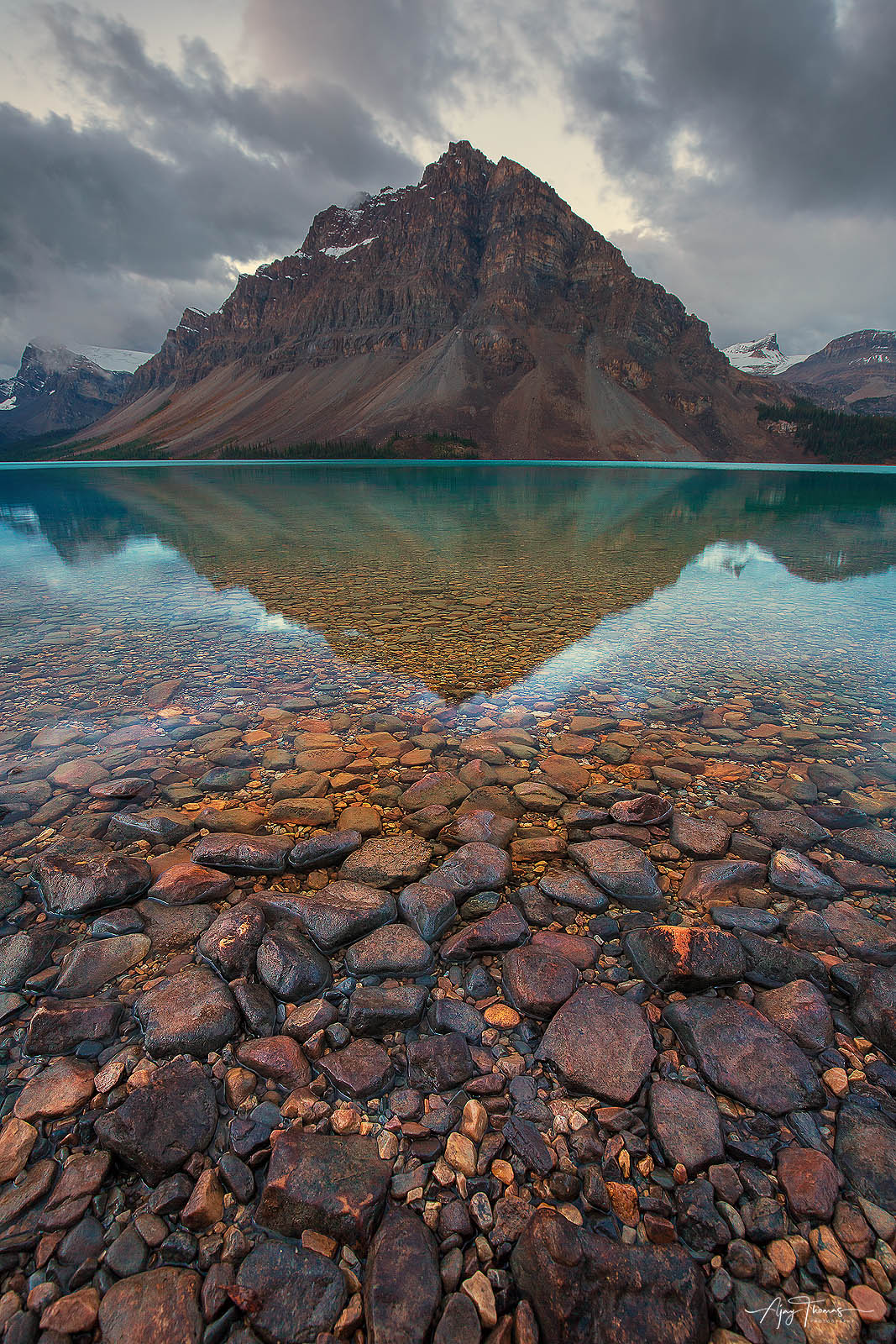 Beauty is in the eye of the beholder. Bow lake is one such vision where the beholder is mesmerized. It's grandeur is in the mix...